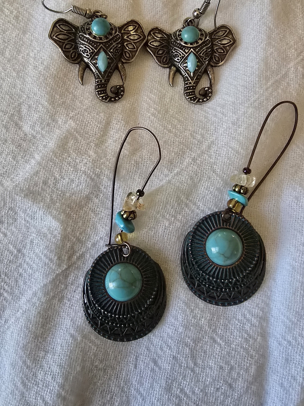 2 Sets VINTAGE Turquoise Accent Elephant and Round Disk Drop Earrings